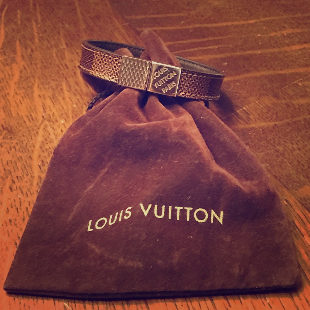 Louis Vuitton leather Damier bracelet
